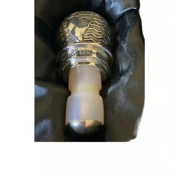 Neiman Marcus Commemorative Silver Bottle Stopper 2000 Millennial - Picture 2 of 6